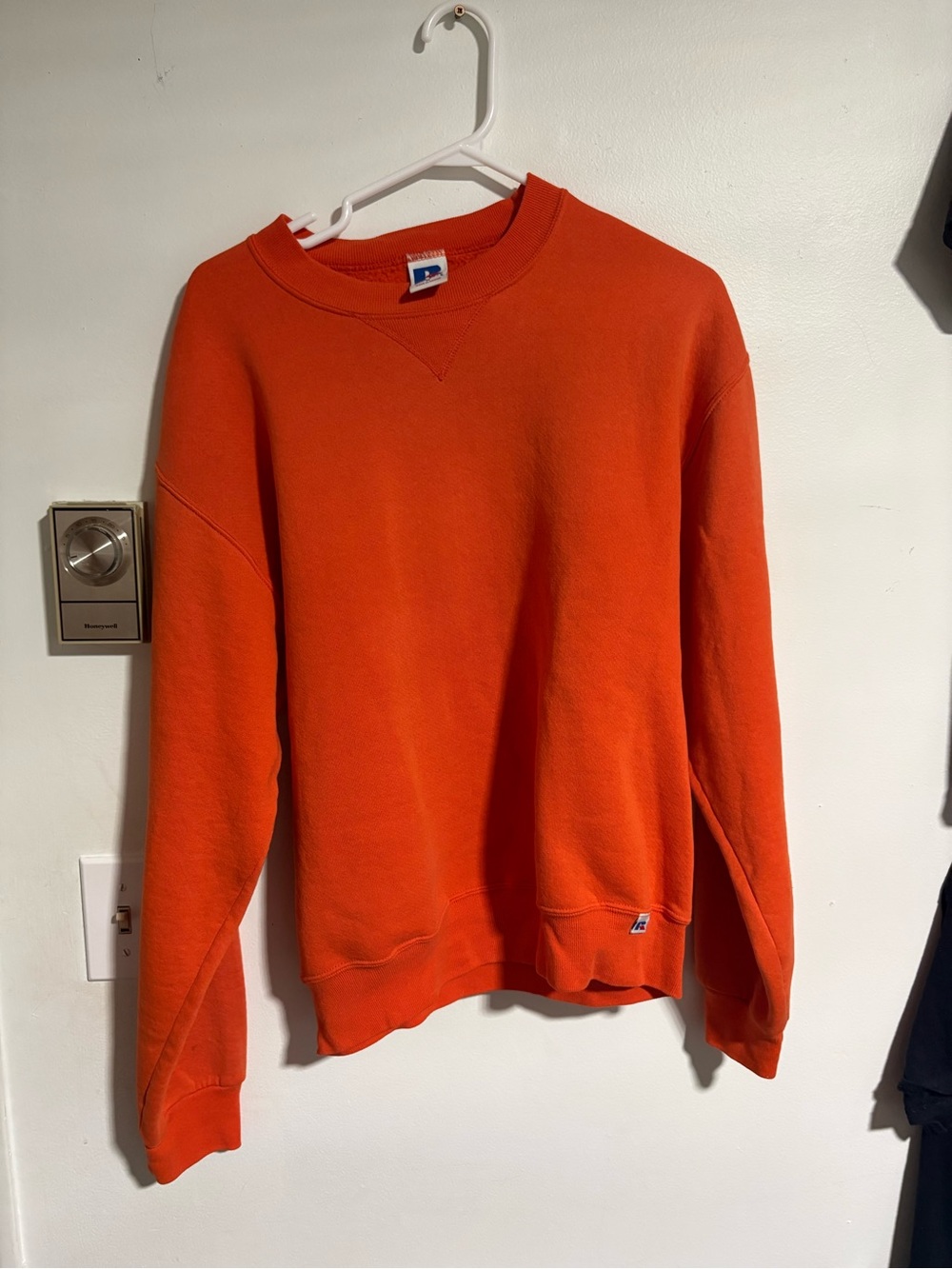 2000s Russell athletic crewneck orange